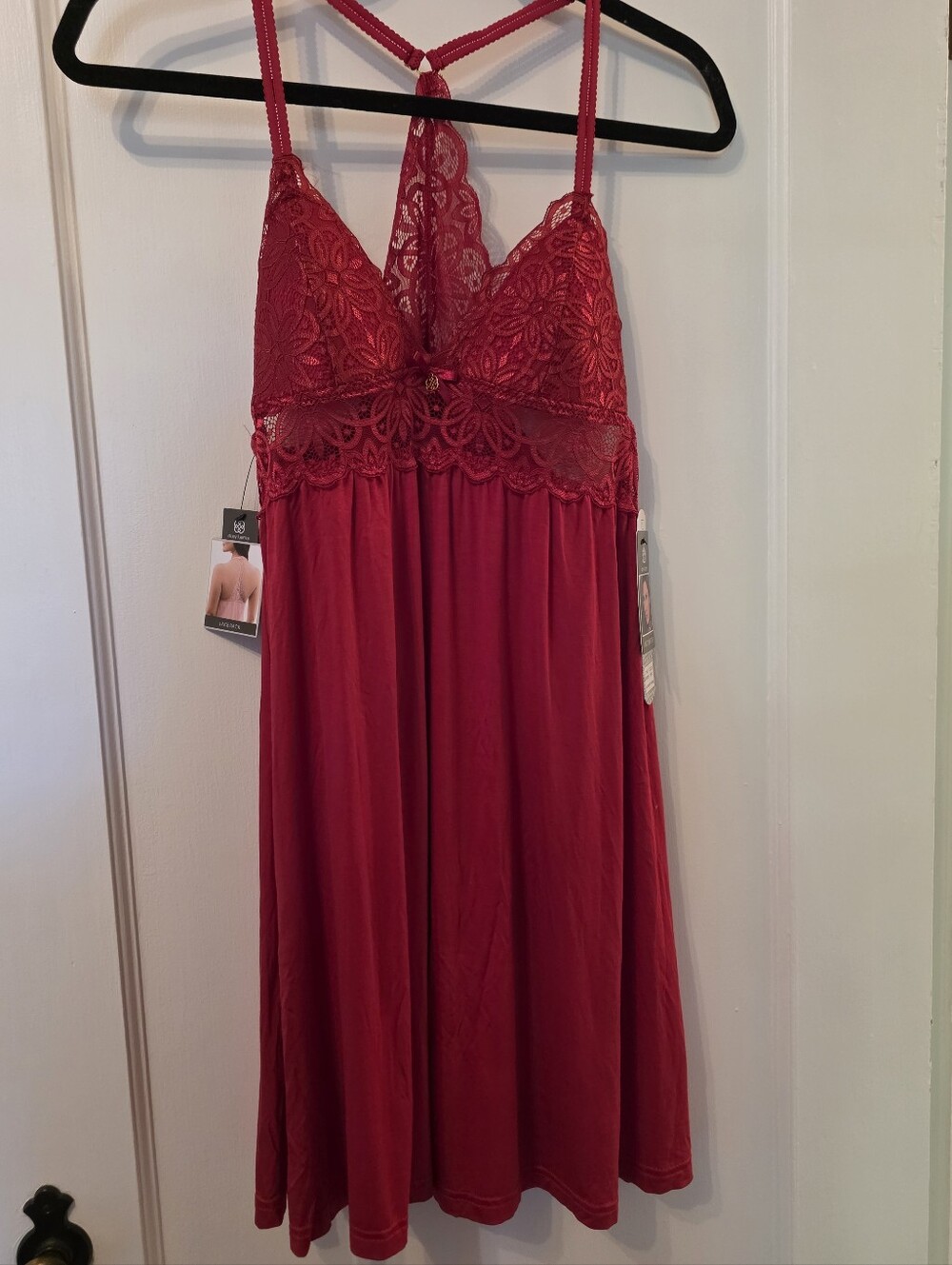 Daisy Fuentes Intimates Red Lace Bodice Chemise Nightgown - NWT